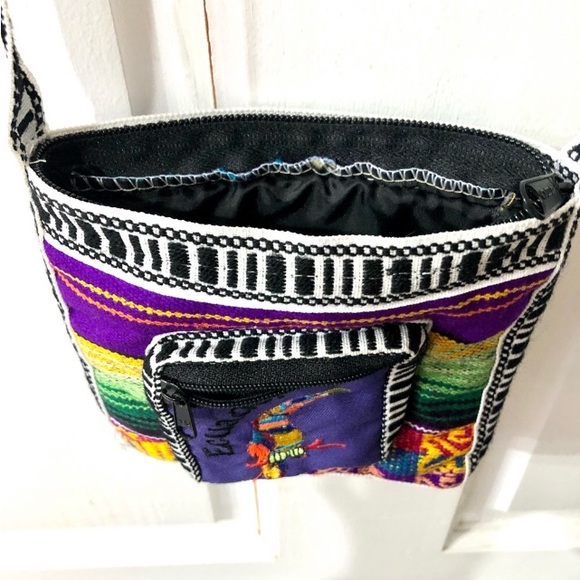 PURSE WOVEN WOOL mini Cross Body Purse from south america size 5x5 NWOT - Picture 3 of 7